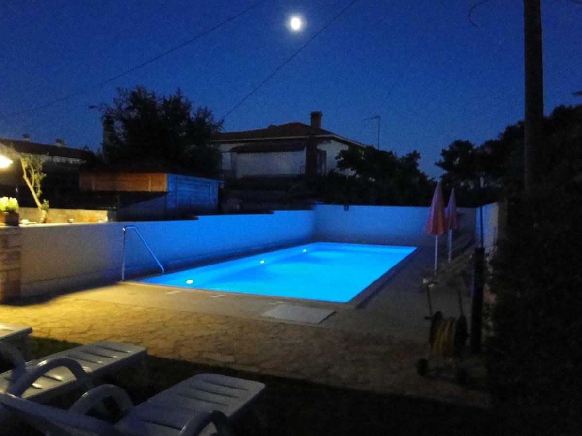 Apartment Pino Umag Exterior photo